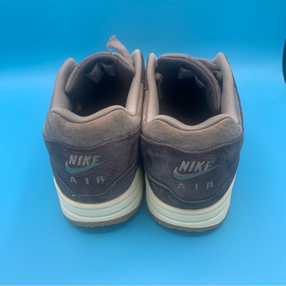 Men’s Nike Air Max 1 Premium Crepe Soft Grey Shoe FD5088-001 Sneaker Size 9 - Picture 4 of 10
